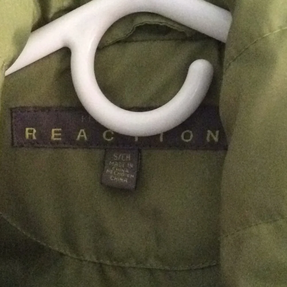 Kenneth Cole Down Vest - Picture 3 of 3